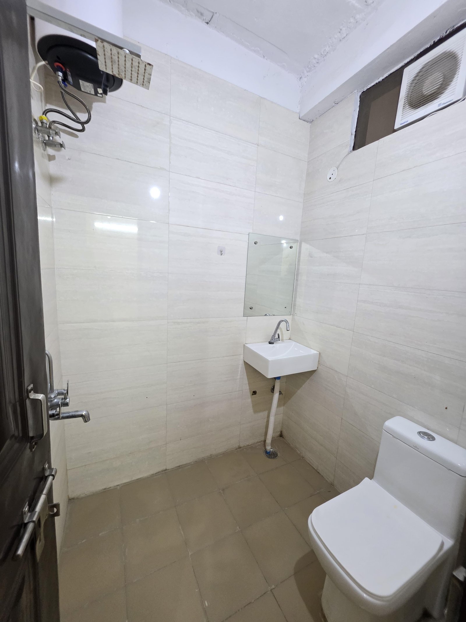 1BHK fully furnised flat in sector 40 Gurgoan