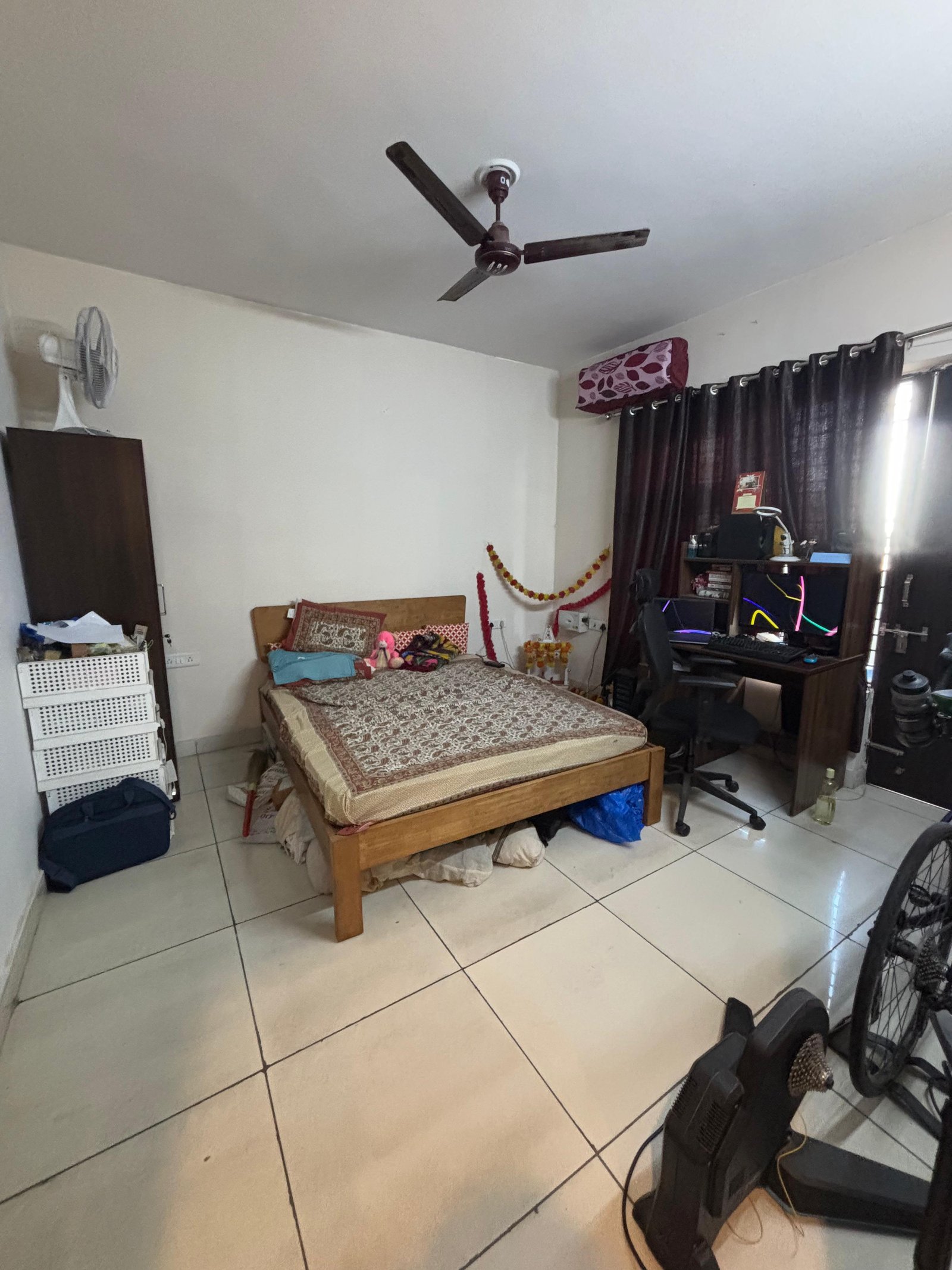 2 bhk semi furnished Flat available for rent in sector 51  Gurgaon Haryana