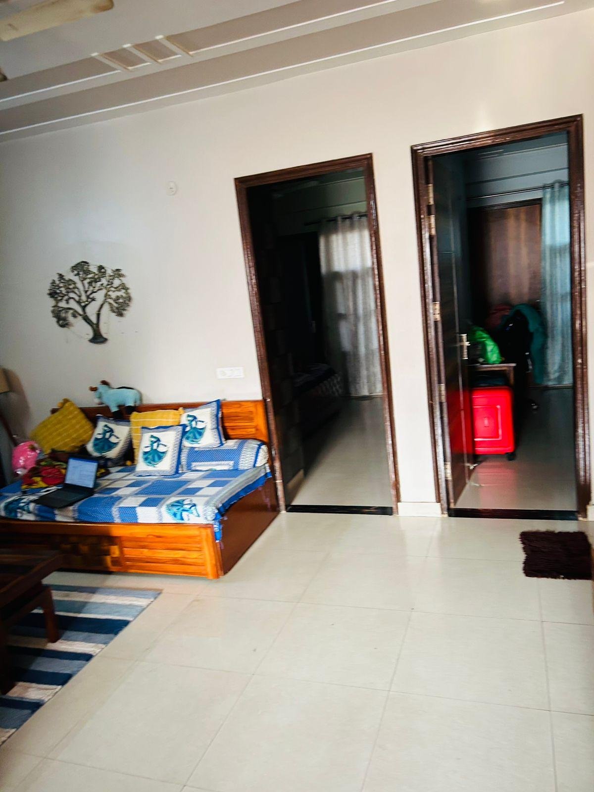 2 bhk fully furnished available for rent in sector 47