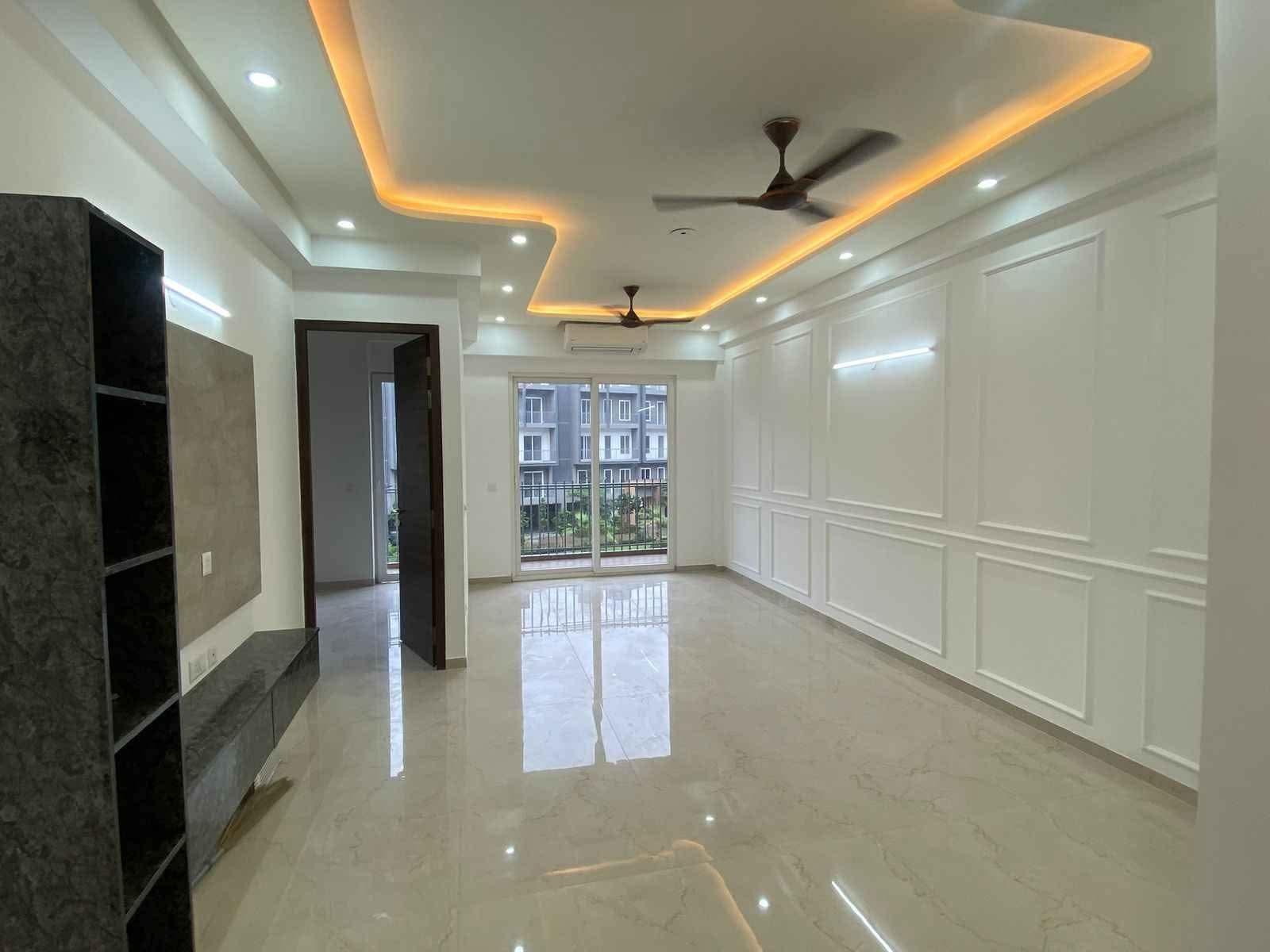 3.5 Bhk Flat In Smartword orchid Sector 61 Gurgaon