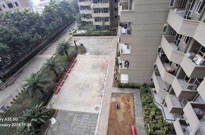 2bhk Semi frunished flat Sector 70 A Gurgoan Haryana