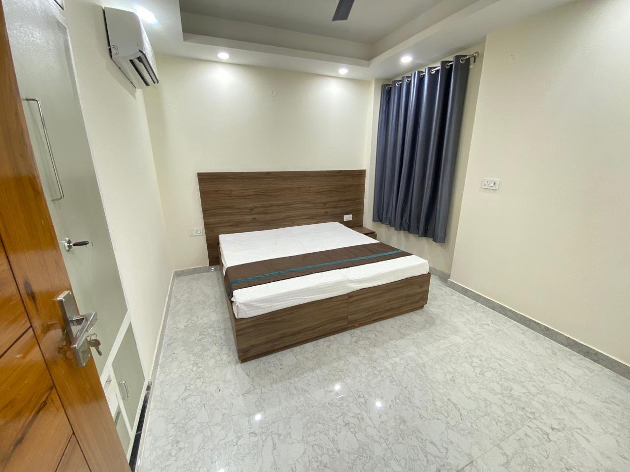2Bhk Fully  Furnished Flat Sector 45 Gurgoan Haryana