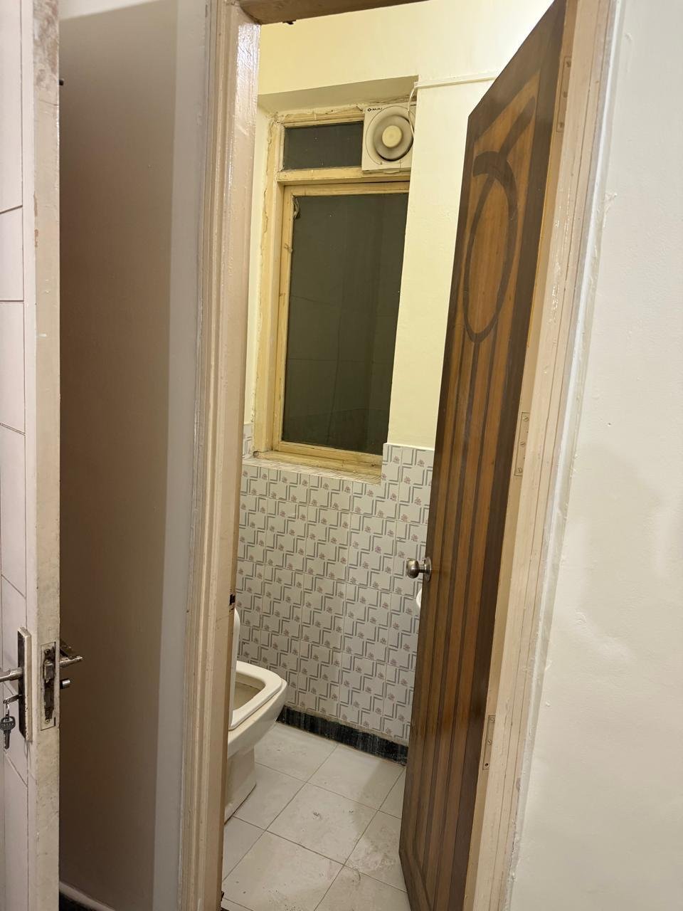 2bhk semi furnished flat in sector 47 Gurgaon Haryana