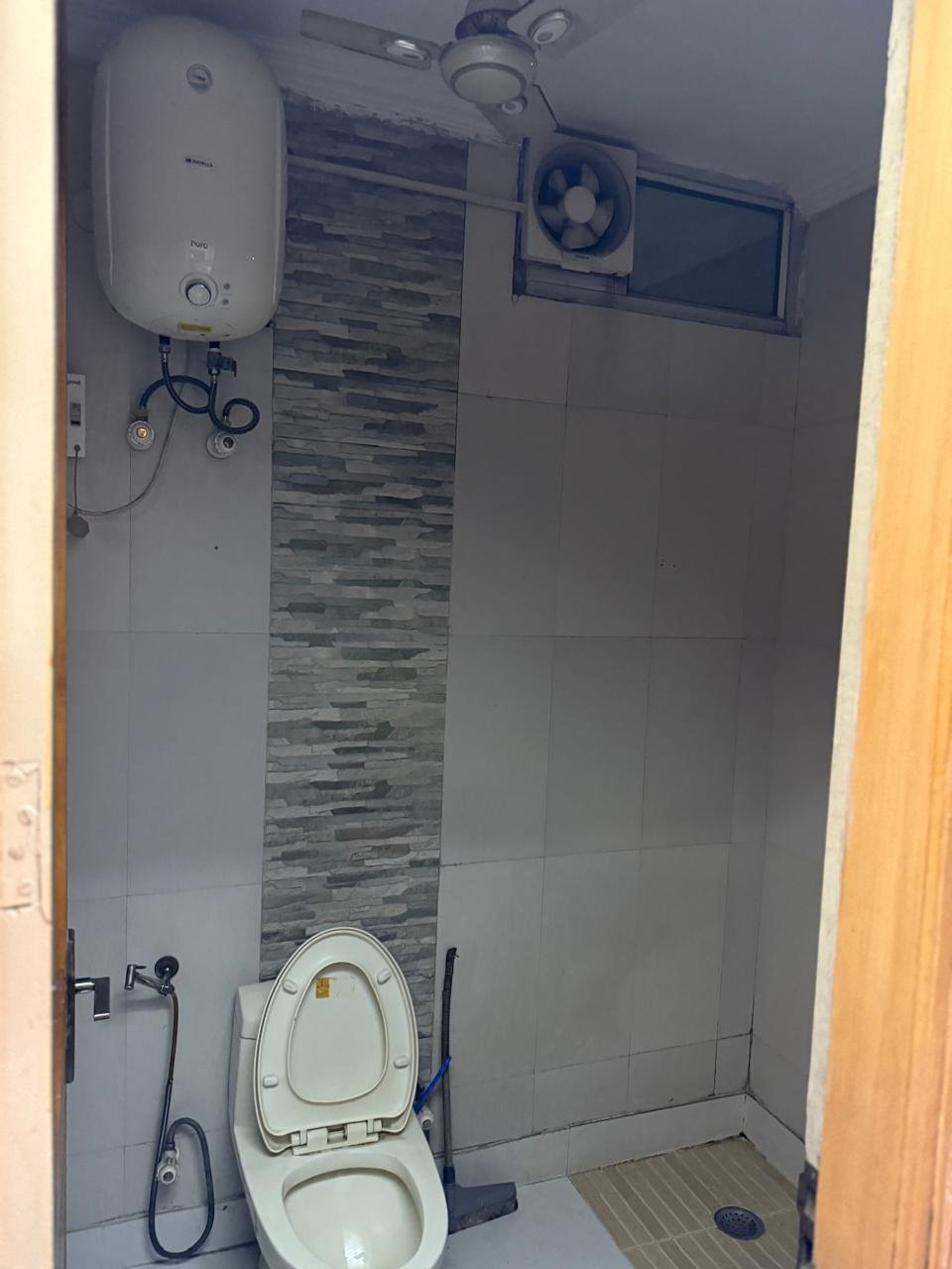 2bhk semi furnished flat in sector 47 Gurgaon Haryana