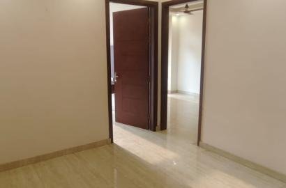 3bhk Semi Furnished flat in Sector 57 Gurgaon