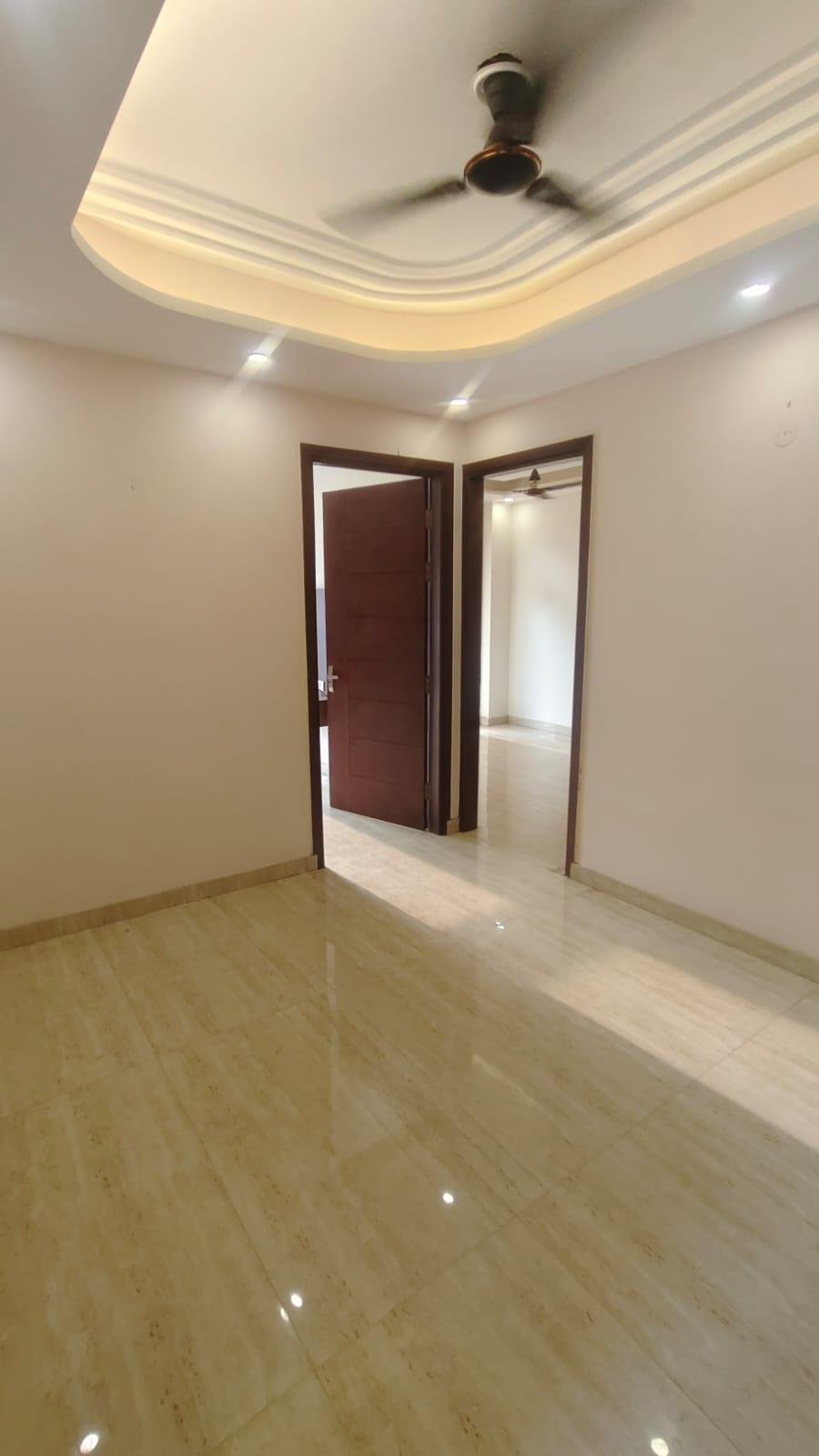 3bhk Semi Furnished flat in Sector 57 Gurgaon