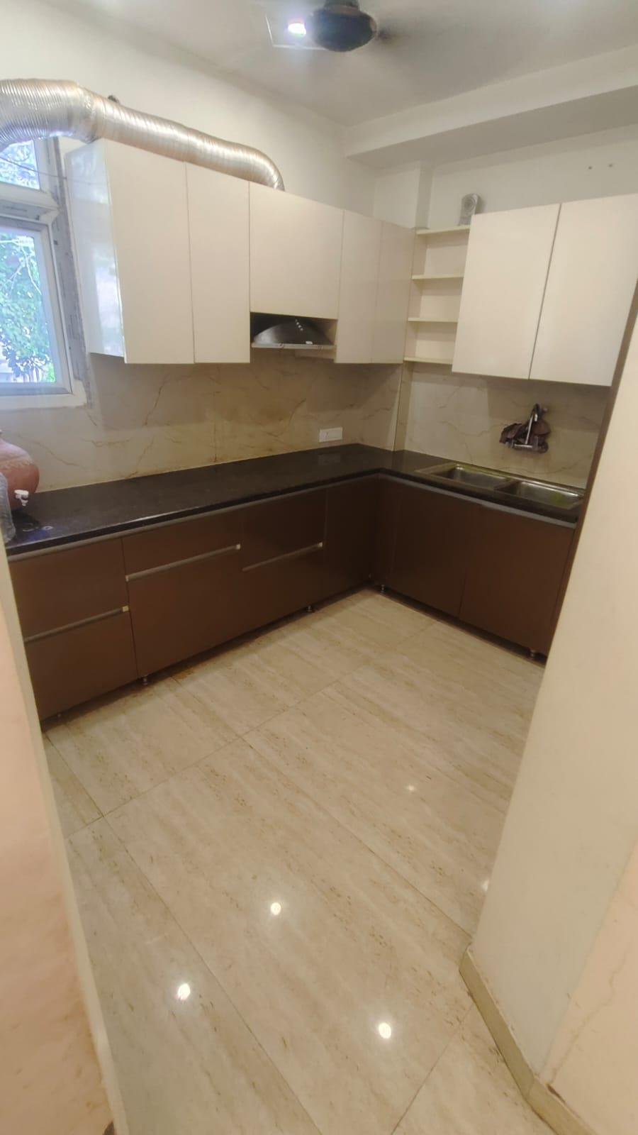 3bhk Semi Furnished flat in Sector 57 Gurgaon