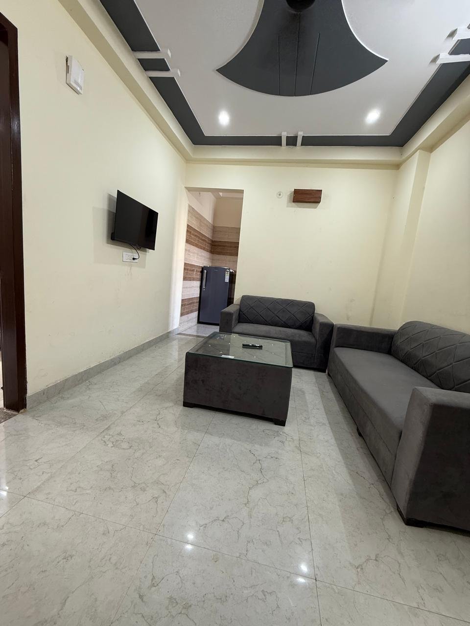 1bhk fully furnished flat Sector 52 Gurgaon Haryana