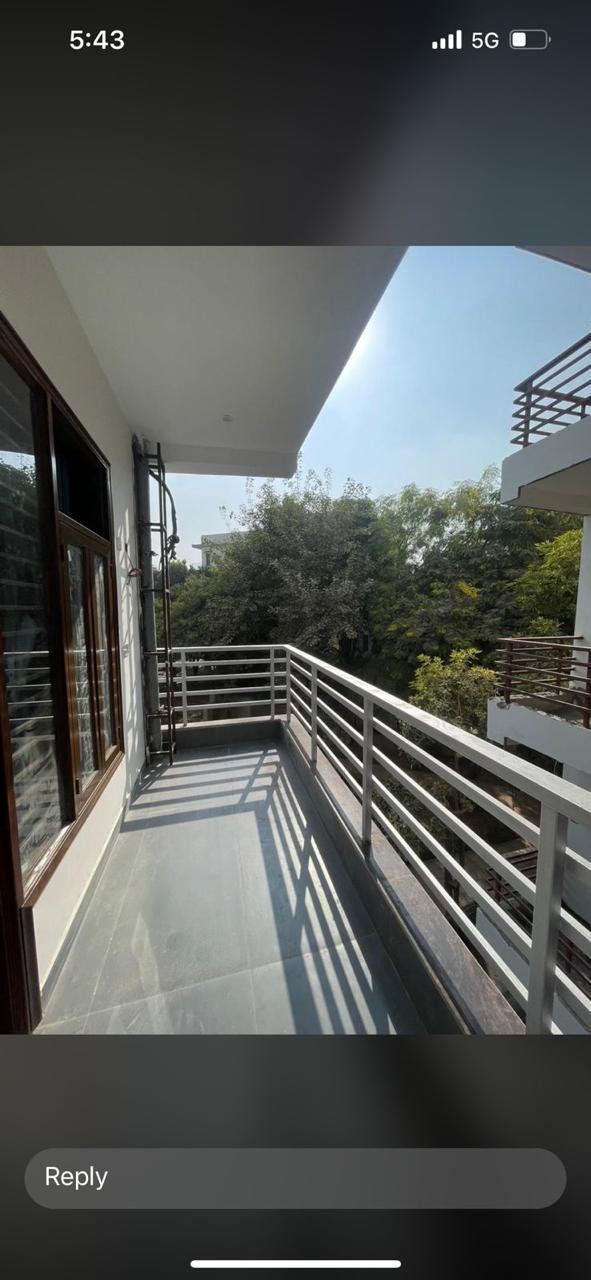 1BHK Fully furnished flat in sector 43 Gurgaon Haryana
