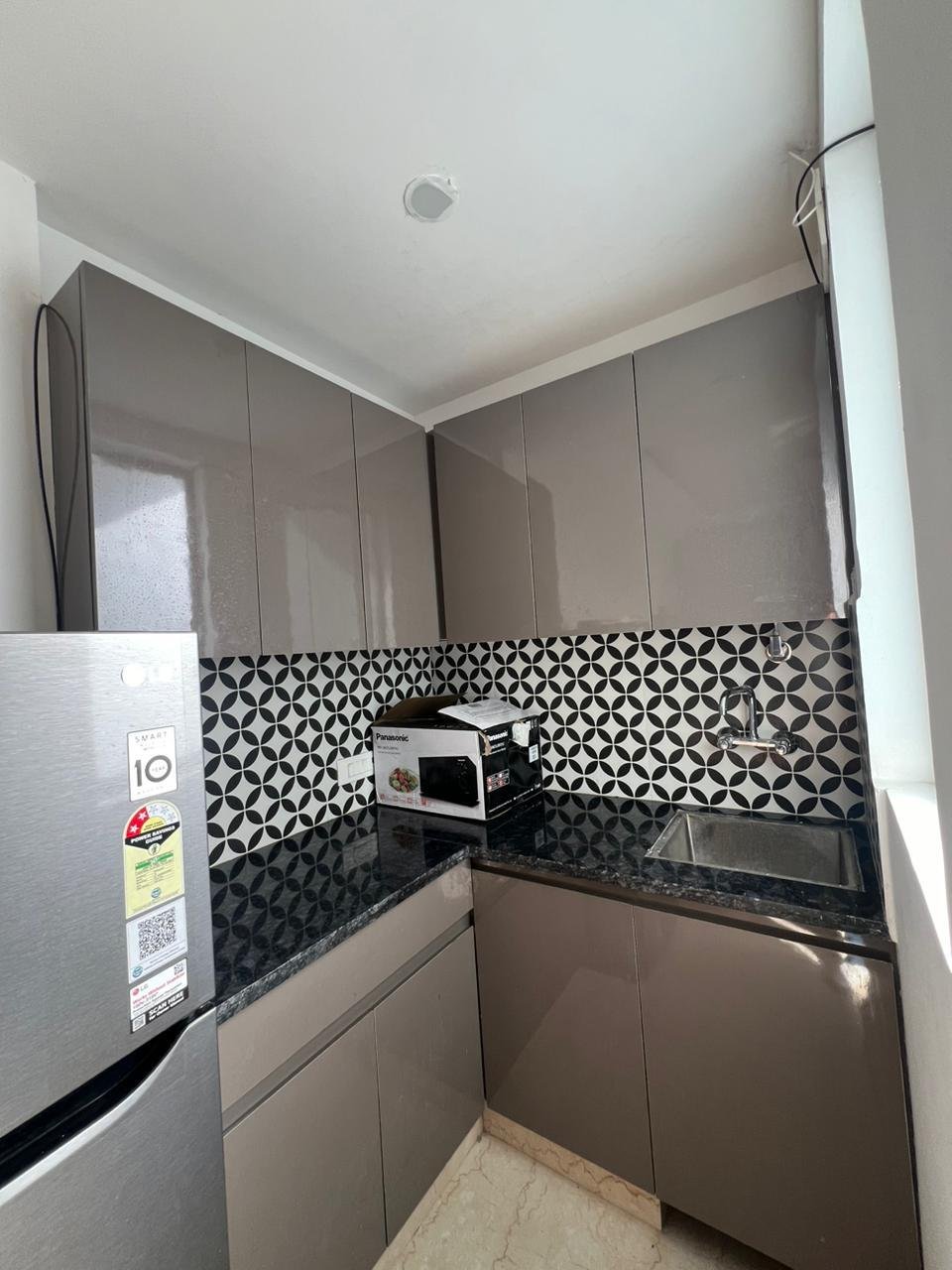 1BHK Fully Furnished Flat in Sector 43, Gurgaon  Haryana