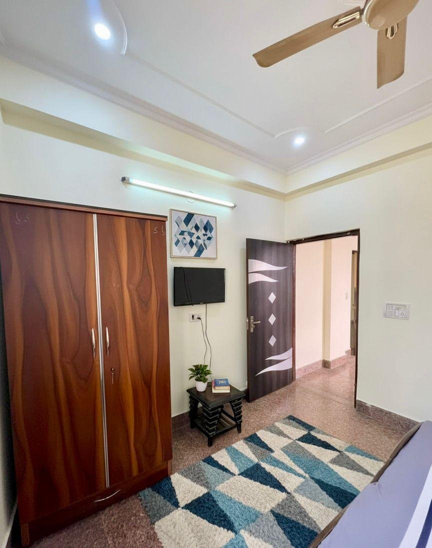 1BHK FULLY Furnished Flat In Sector 39 Gurgaon Haryana