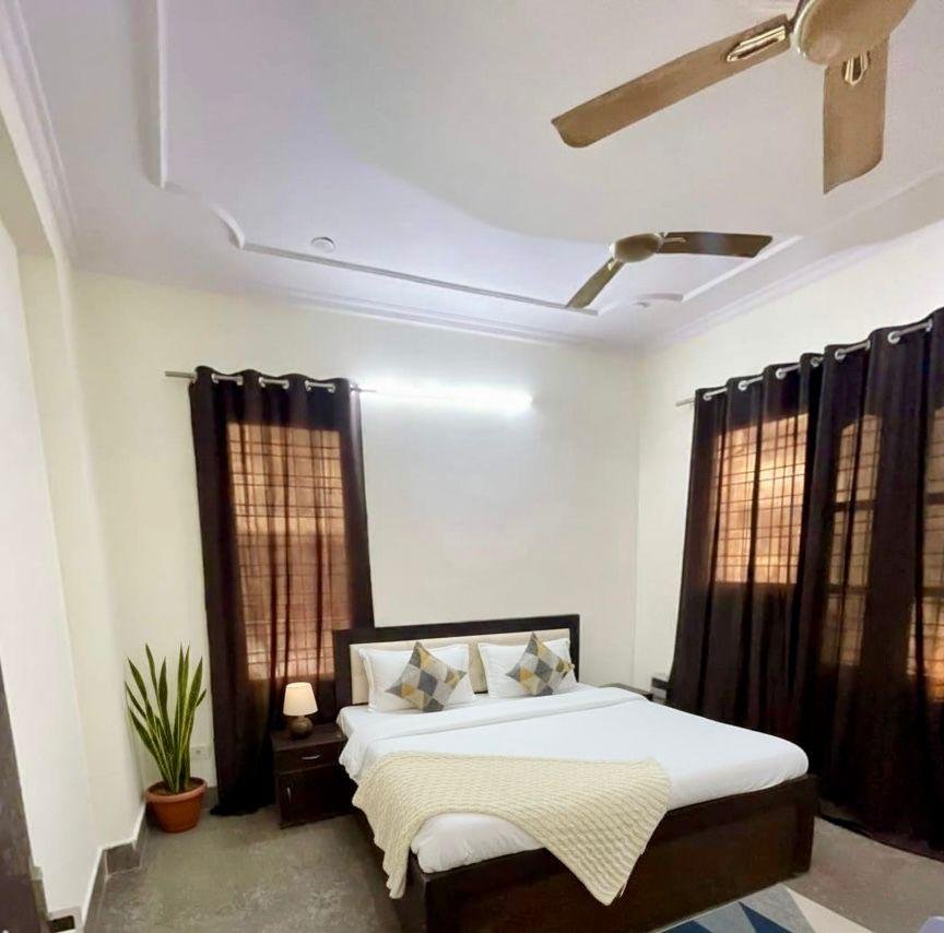 1BHK FULLY Furnished Flat In Sector 39 Gurgaon Haryana