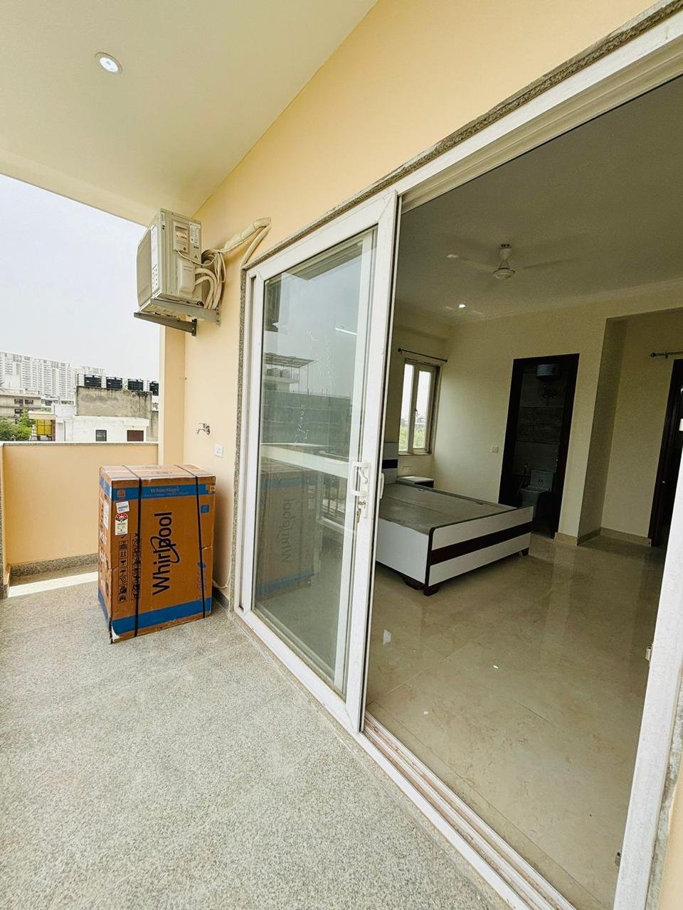 1BHK FULLY Furnished Flat in sector 38 Gurgaon Haryana