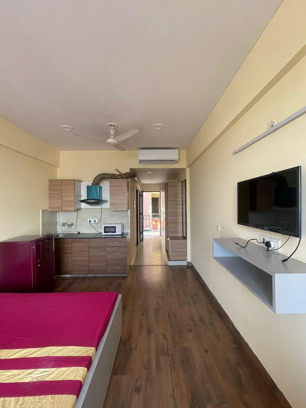 1RK fully furnished flat in sector 31 Gurgaon Haryana
