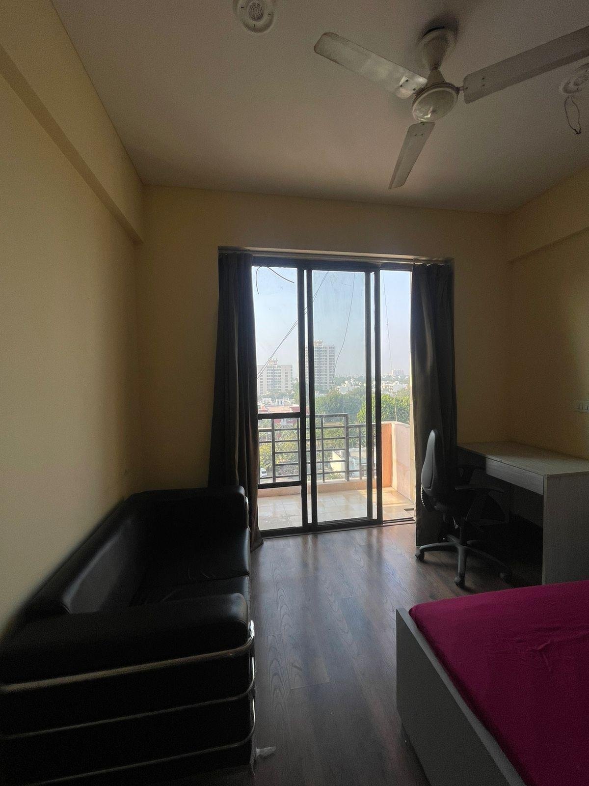 1RK fully furnished flat in sector 31 Gurgaon Haryana
