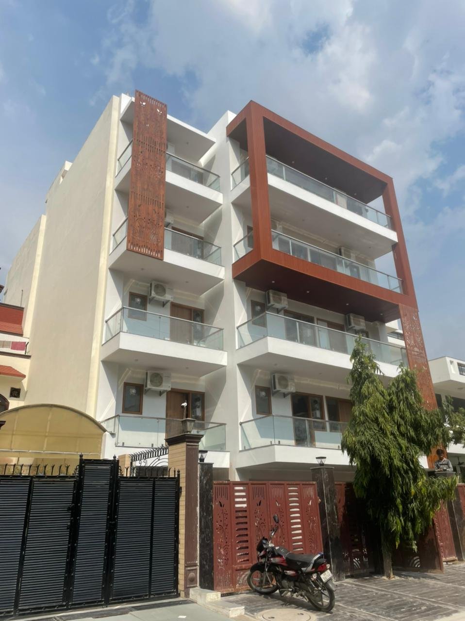 1BHK FULLY Furnished Flat in Sector  31 Gurgaon