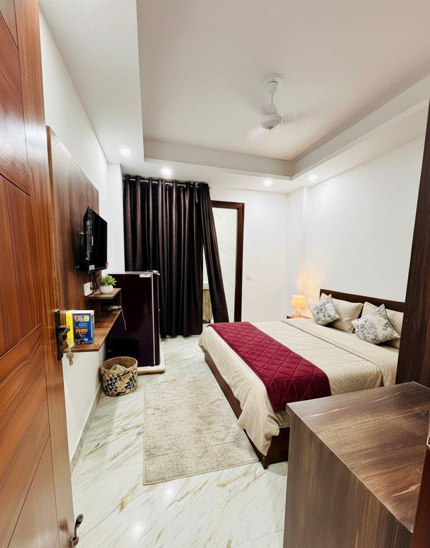 1RK FULLY Furnished Flat In Sector 30 Vijay Vihar  Gurgaon Haryana