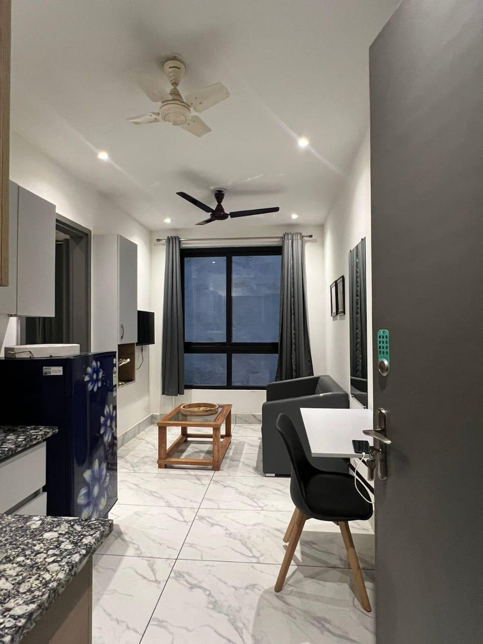 1BHK FULLY Furnished Flat In Sector 30 Vijay Vihar Gurgaon Haryana