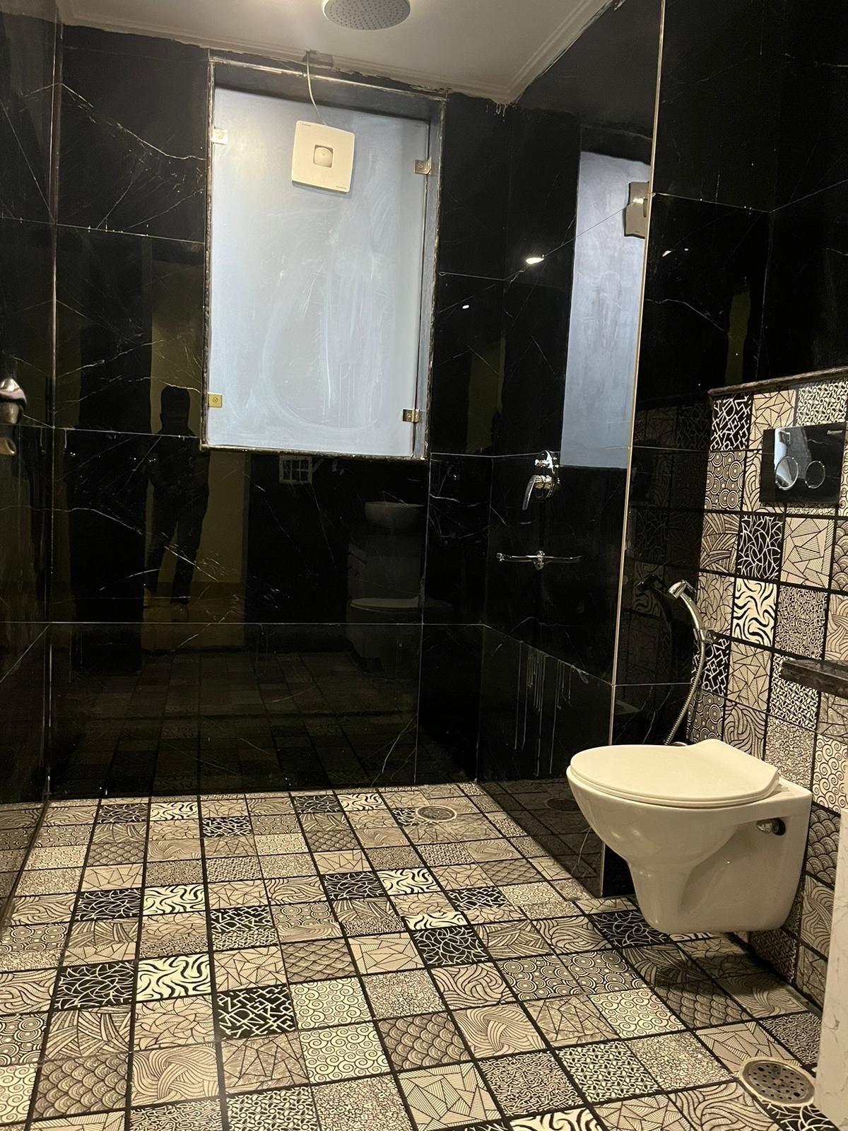 4BHK Fully Furnished Flat IN Sector 57 Gurgaon Haryana