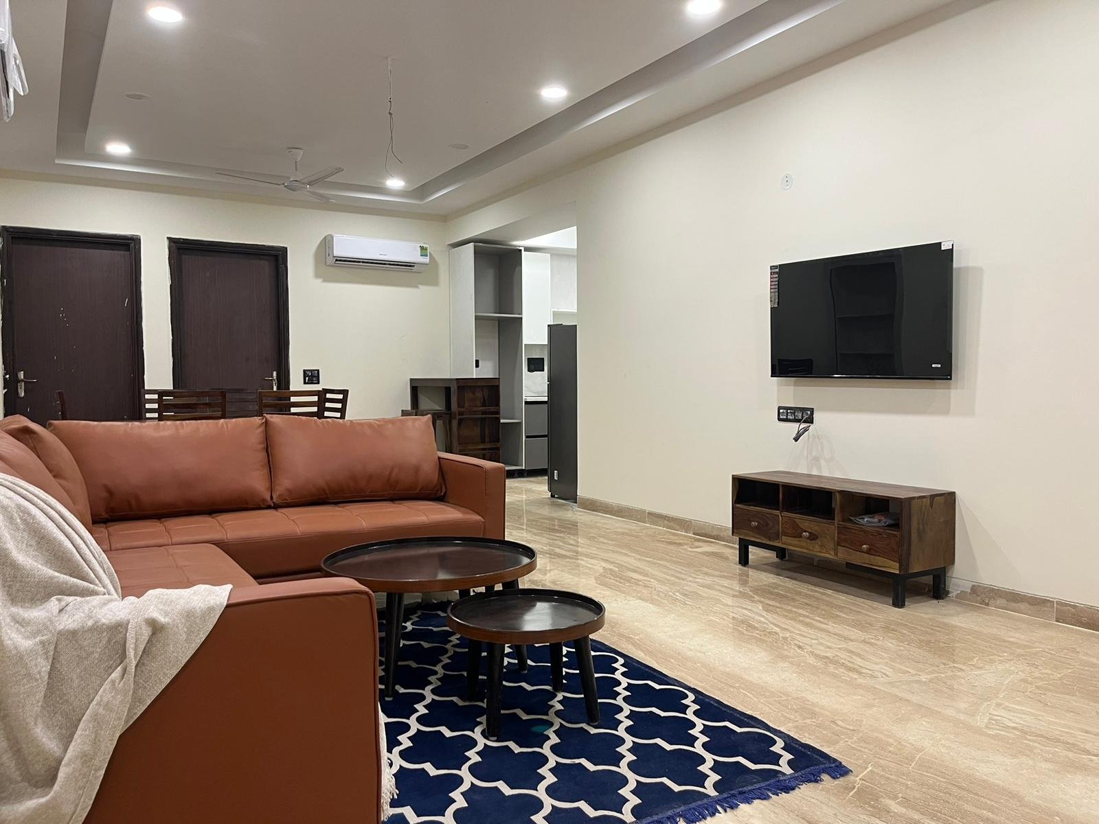 4BHK Fully Furnished Flat IN Sector 57 Gurgaon Haryana