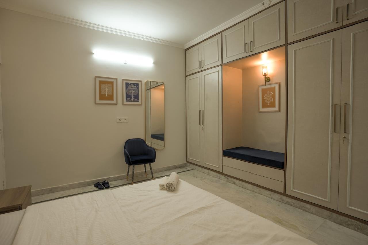 3BHK Fully furnished flat in sector 27 Gurgaon Haryana