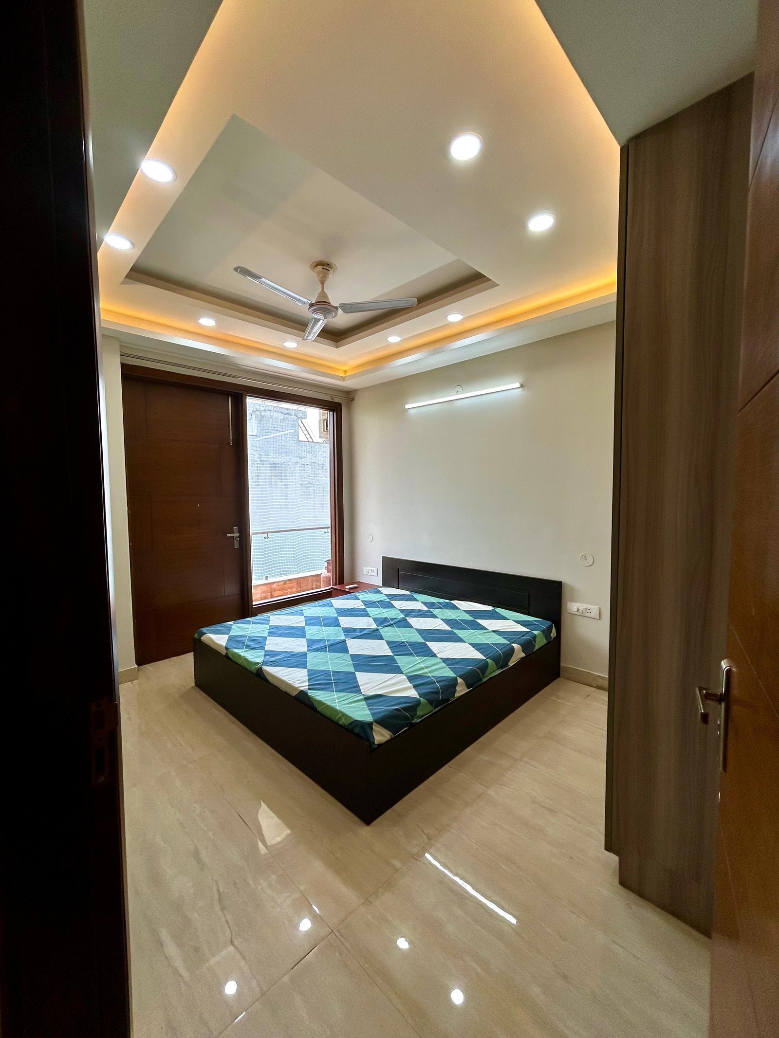 3BHK Fully Furnished Flat in Sector 45 Gurgaon Haryana