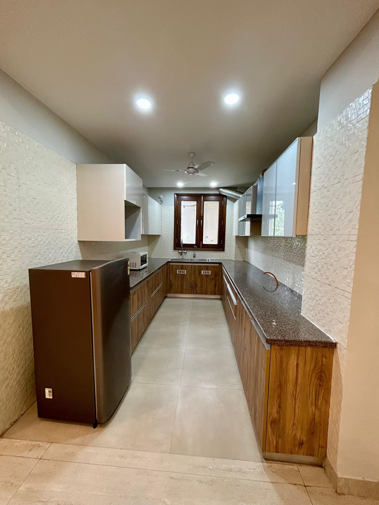 3BHK Fully Furnished Flat in Sector 45 Gurgaon Haryana