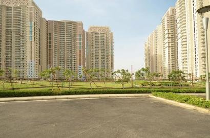 DLF Park Plaza, DLF Phase 5, Sector 54 Gurgaon