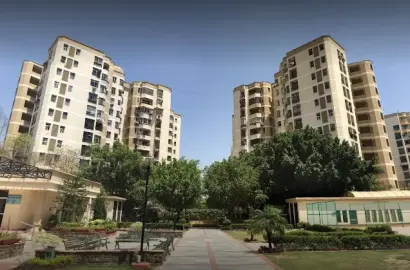 DLF Silver Oaks, DLF Phase 1 Gurgaon | Premium Low-Rise Living near Golf Course Road