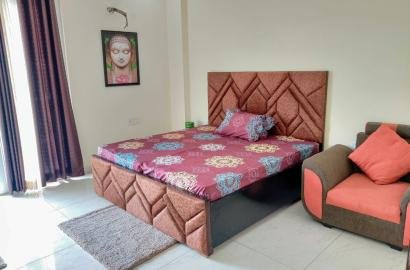 2BHK fully furnised flat in sector 52 Gurgaon Haryana