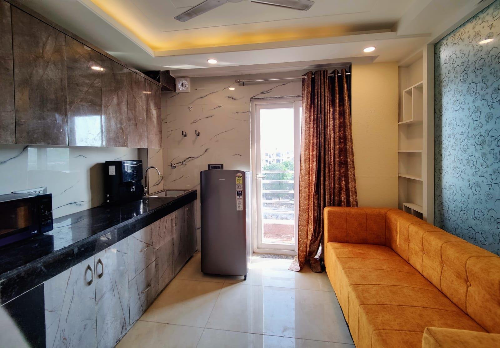 1BHK fully furnised flat in sector 43 Gurgaon Haryana