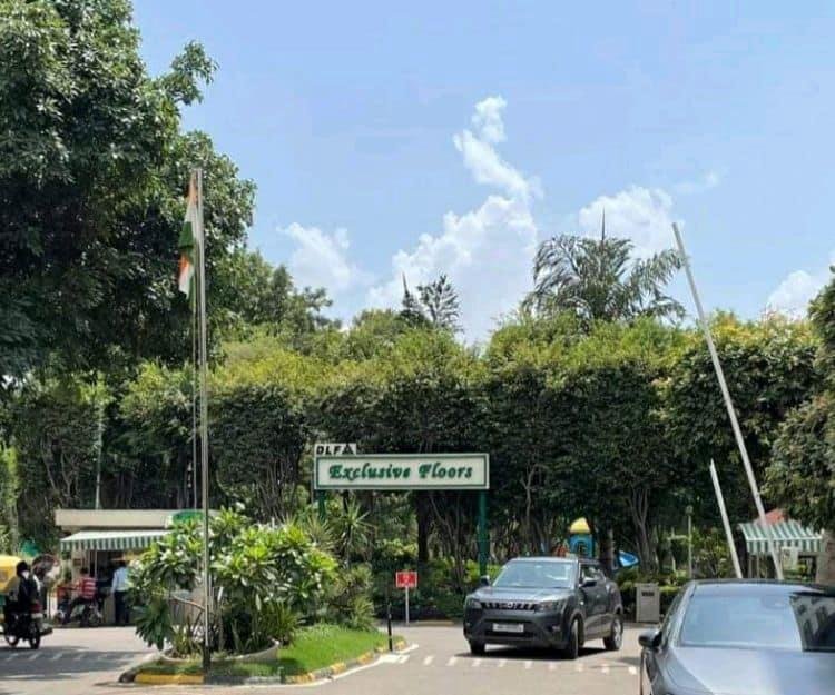 2BHK Fully Furnished Floor  in Sector 53, DLF Exclusive Floors, Gurgaon