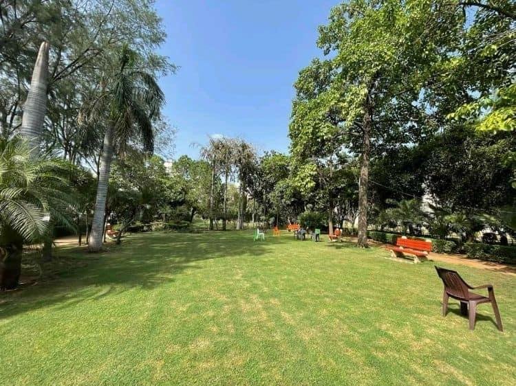 2BHK Fully Furnished Floor  in Sector 53, DLF Exclusive Floors, Gurgaon