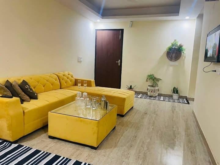 2BHK fully furnised flat in sector 52 Gurgaon Haryana