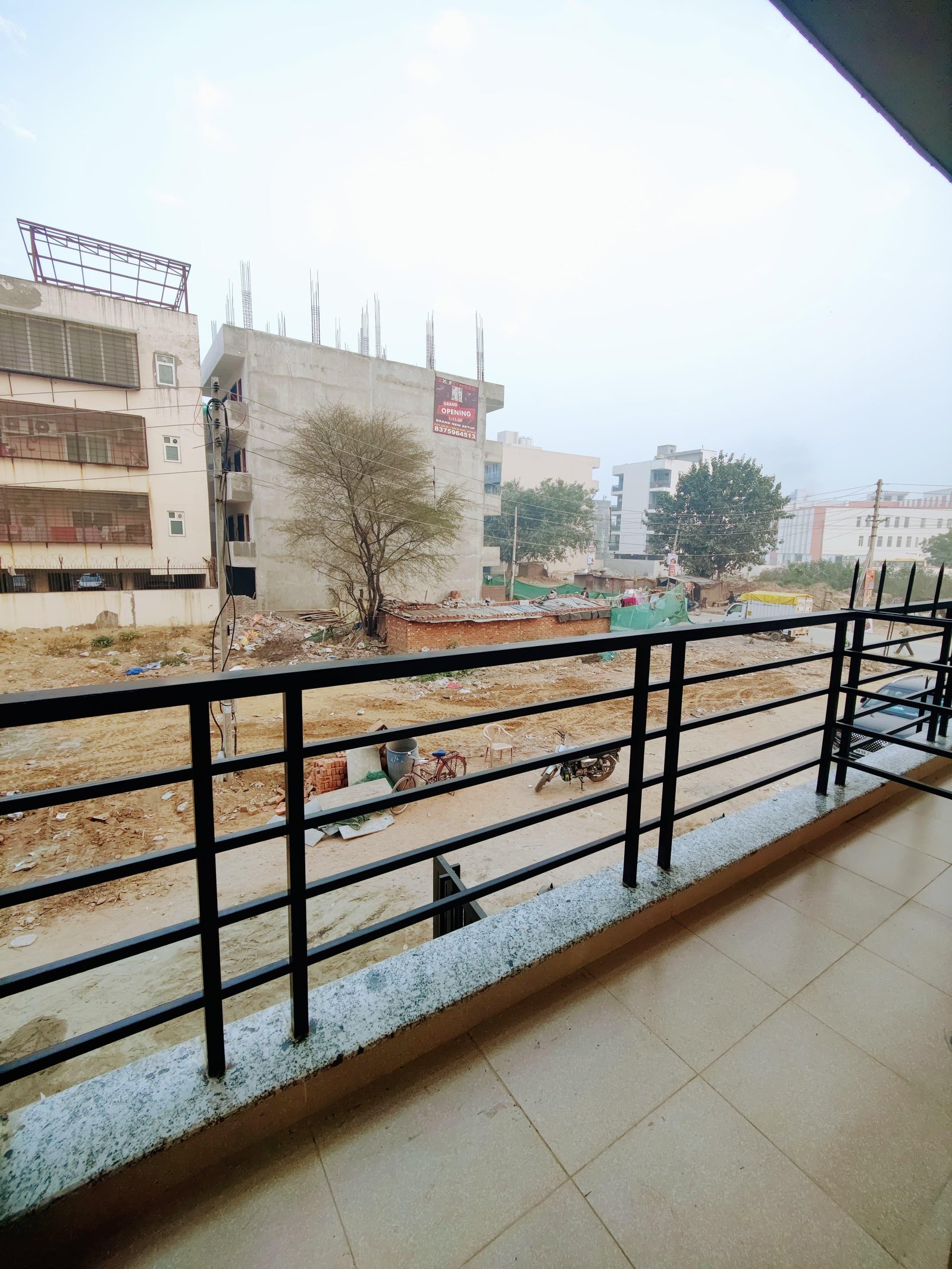 1Rk fully frunished in sector 52 Gurgoan