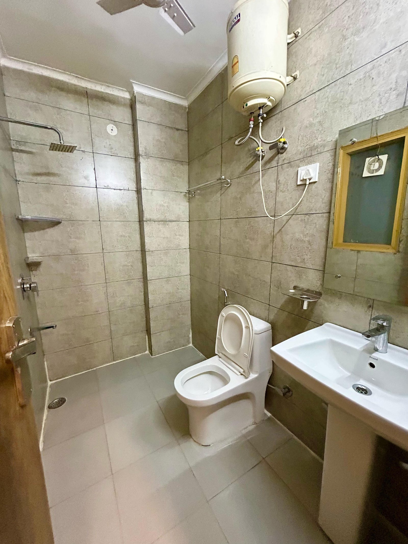 1Rk fully furnised flat in sector 49 South city 2 Gurgaon