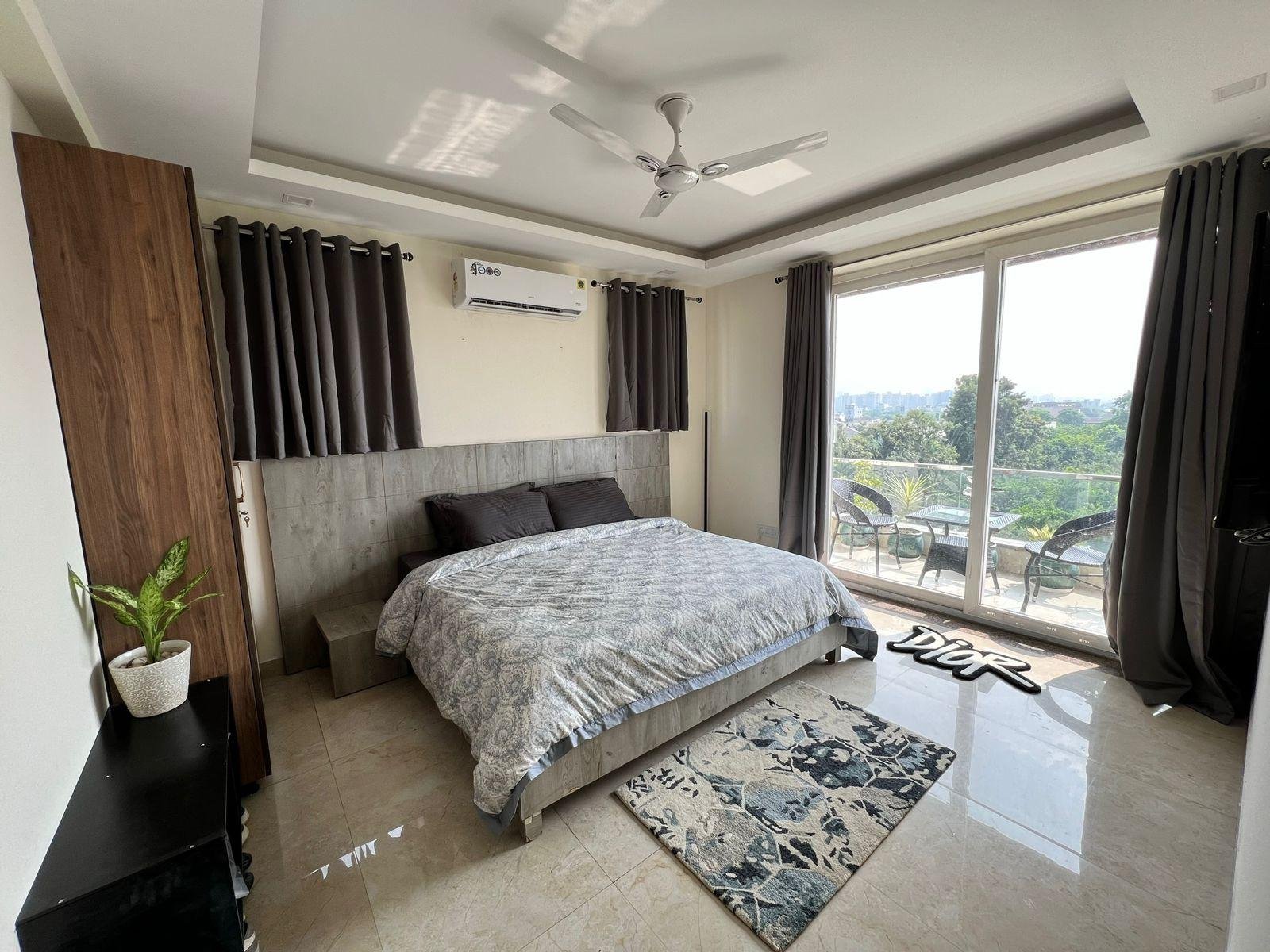 2BHK Fully Furnished Floor available for rent in Sector 53, DLF Exclusive Floors, Gurgaon